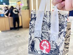 -霸王茶姬(上海静安大悦城店)