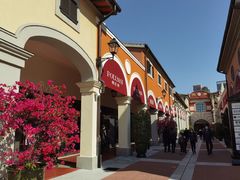 -佛罗伦萨小镇广佛名品奥特莱斯(疏港路店)