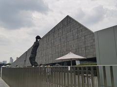 -侵华日军南京大屠杀遇难同胞纪念馆-停车场