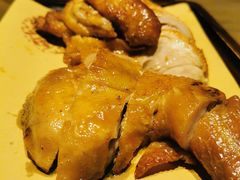 脆皮红子鸡（一只）-童年小筑餐厅(申花路店)