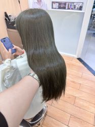 -首脑美发沙龙