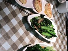 -新大咀港式茶餐厅(宝山万达店)