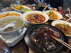 -那家老院子东北菜·饺子·小鸡炖蘑菇(艳华街店)