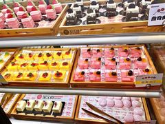 -汉江山料理级自助烤肉黑金冠(周口好吃城店)