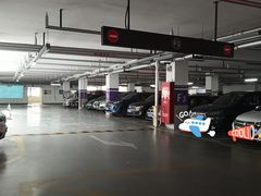 -百联南方购物中心·停车场