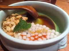 -吃饭皇帝大土家民族菜(荟聚店)