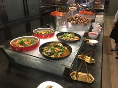 -圣丰索菲特·2 On 988 Café 自助餐厅