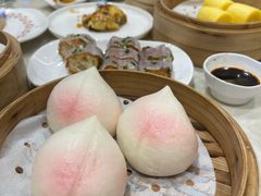 莲蓉寿桃包-稻香酒家(长宁KING88广场店)