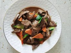 -爱的果实月嫂育婴师(世纪东方店)