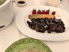 -品海楼·大连海胆锅贴馆(东港店)