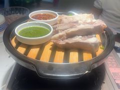 -百彦蒙古包·碳烤羊排·手抓羊肉(万江首店)