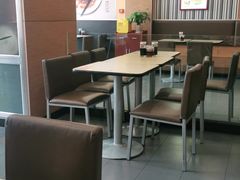 大堂-李先生牛肉面大王(东营凯莱店)