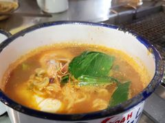 辛拉面-马路牙子地桌烤肉(工体店)