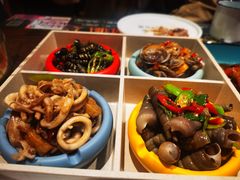 -喝丢一只鞋辣炒海鲜小烧烤(三八广场店)