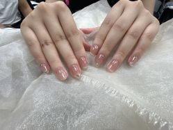 -芊屿芊浔美甲
