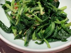 邹山腐皮鸡毛菜-竹外桃花·江南小酒馆(SKP·S店)