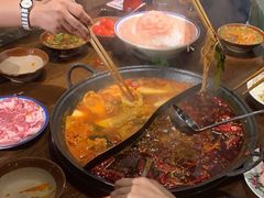 -萍姐火锅·公路夜市(武汉首店)