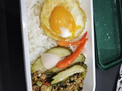 打抛饭-辛香味烧鱼馆·非遗技艺·排骨红烧肉(光谷医药园店)