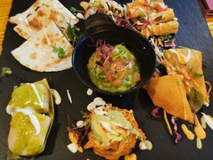 小食拼盘-Pistolera Mexican Cantina女枪手墨西哥餐厅(碧云路店)