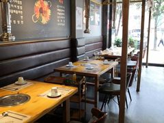 大堂-唯成•韩国炭火烤肉 유성고기