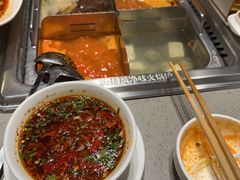 -海底捞火锅(曹安公路店)