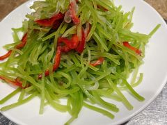 贡笋蛰皮-老大连·海肠捞饭·大连海鲜大连菜(西安路店)