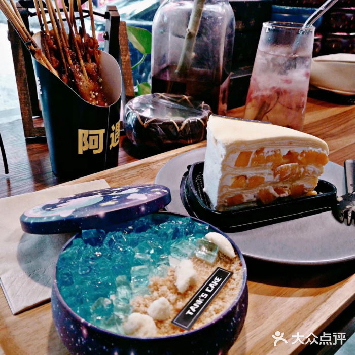 坦克·甜品店(莲花广场店)图片