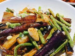 豇豆烧茄子-柴窝堡22号传承新疆菜·新疆辣子鸡