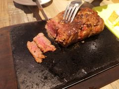 厚切鲜嫩牛柳扒-周沫西餐(漫广场店)