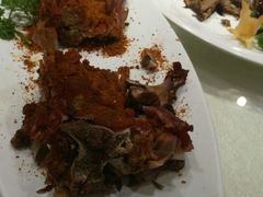 -赶海部落海鲜城(海阳路店)