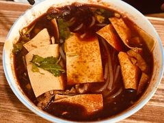 -老字号杨坡红油米线腊汁肉夹馍(东四道巷店)