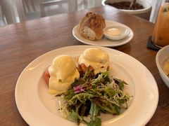 -ROAST coffee & eatery