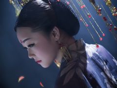 -九月鹰飞汉服摄影工作室