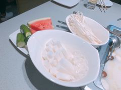 -海底捞火锅(高新万达店)