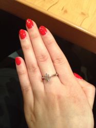 -威德钻石-克拉钻大本营(南京东路店)