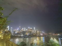 -冰冰龙虾·江湖菜·花园江景餐厅