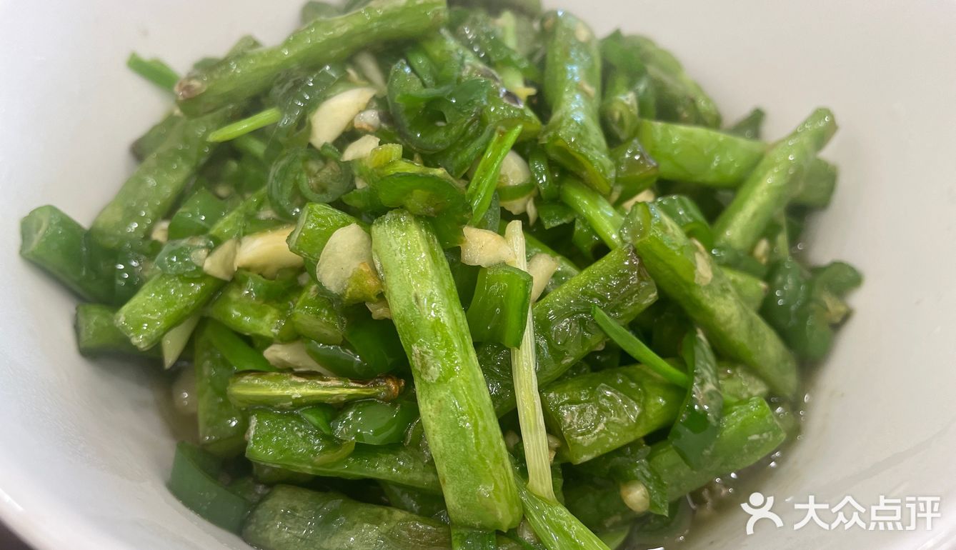 新年第一次出行，这个平平无奇的景区湘菜小馆，实属惊艳