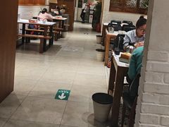 -白氏兄弟烧烤(中赢广场店)