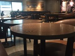 大堂-星巴克(上海虹桥南丰城办公楼店)