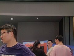 -宁波宝信宝马4S店(江北日湖店)
