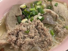 猪肉细米粉汤-榮泰米粉湯(Left Shop)