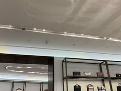 -BURBERRY(青岛海信广场店)