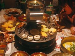 -草家酱蟹炭火烤肉店(珲春南路一店)