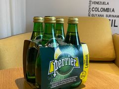 -全家便利店(漕溪北路七店)