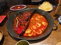 -萍姐火锅·公路夜市(武汉首店)