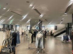 -ZARA(恒隆广场店)