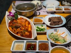 -唯成•韩国炭火烤肉 유성고기