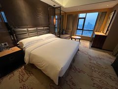 -中山利和希尔顿酒店