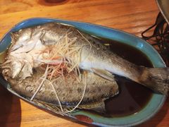 清蒸鲈鱼-无届青年餐馆(熙街店)