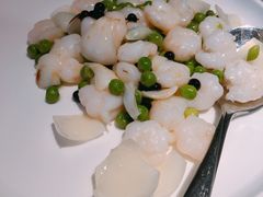 鲜百合河虾仁-小厨娘淮扬菜(六合欢乐港店)